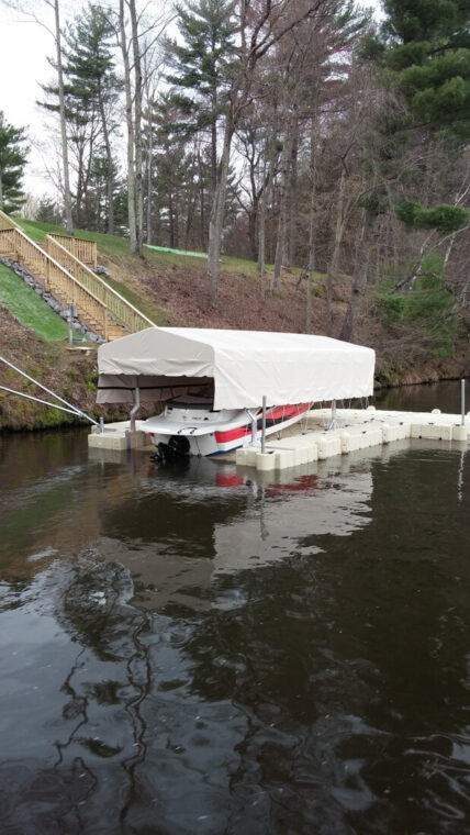 BoatPort Floating Lift