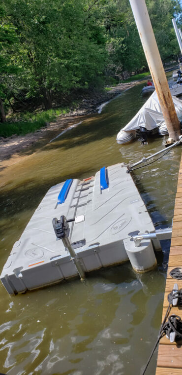 BoatPort Floating Lift