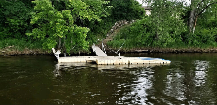 BoatPort Floating Lift