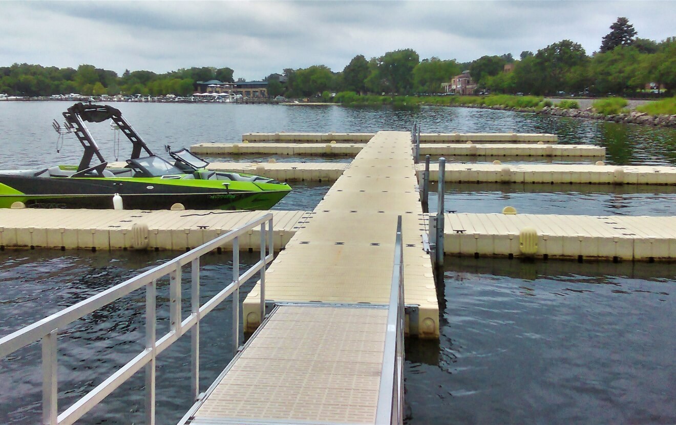 EZ Dock • Marine Dock & Lift