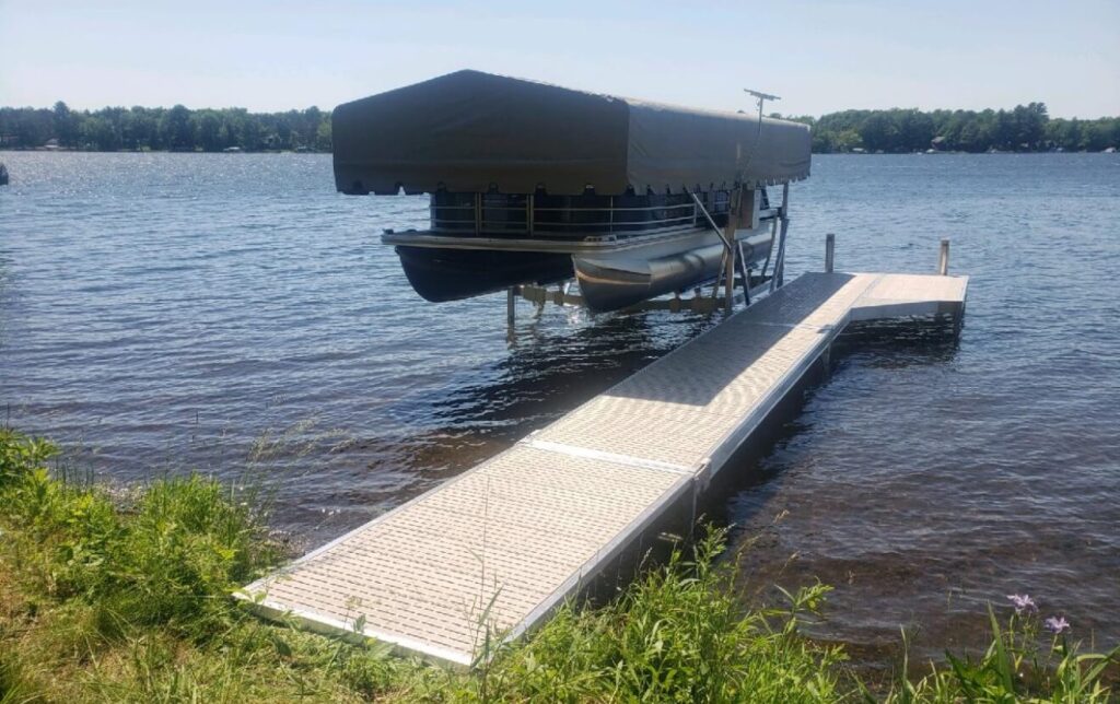 Shoremaster RS7 Dock